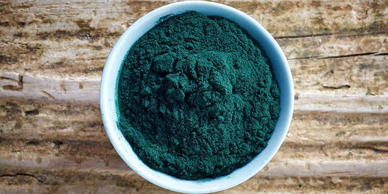 what-is-spirulina-and-how-do-i-eat-it-header-2235871